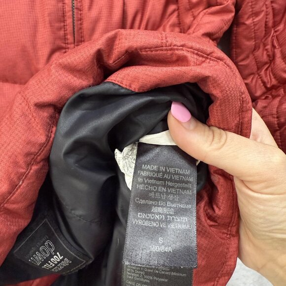 Marmot Jacket Womens Small Red 700 Fill Down Hooded Puffer Insulated Winter Coat - Picture 10 of 16